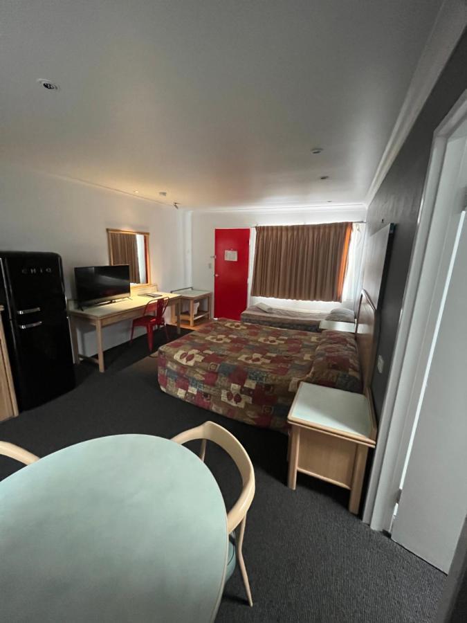 Chelsea Motor Inn Coffs Harbour Buitenkant foto