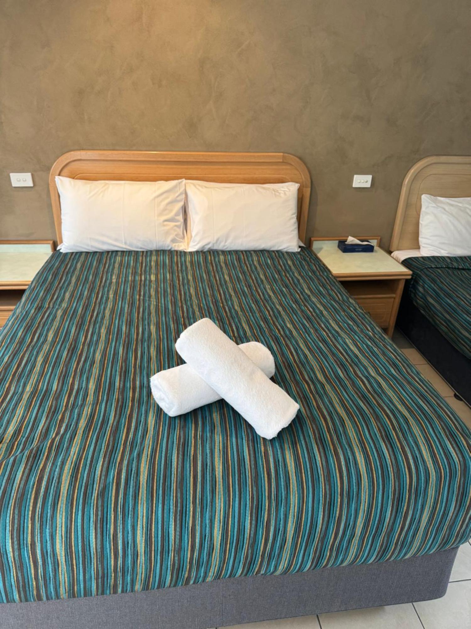 Chelsea Motor Inn Coffs Harbour Buitenkant foto
